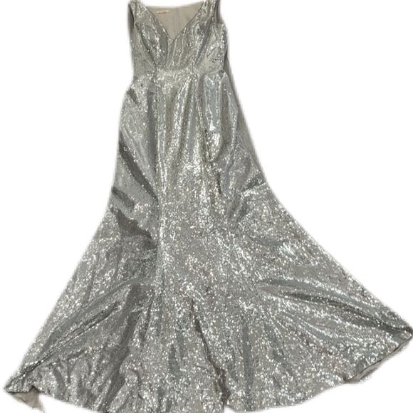 Sequin Sparkling Silver Metallic Formal Gown - Picture 16 of 16